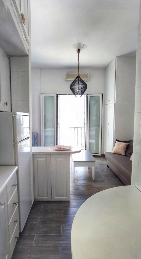 Shades Appartement Skiathos-stad Buitenkant foto