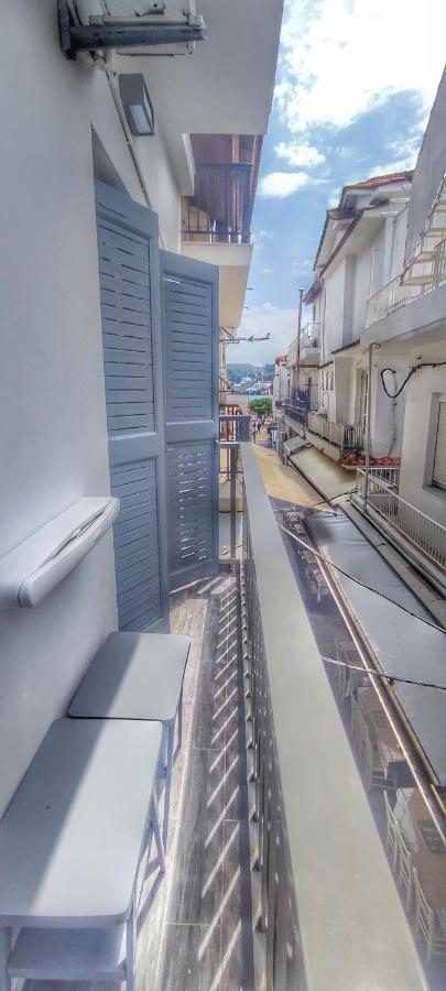 Shades Appartement Skiathos-stad Buitenkant foto
